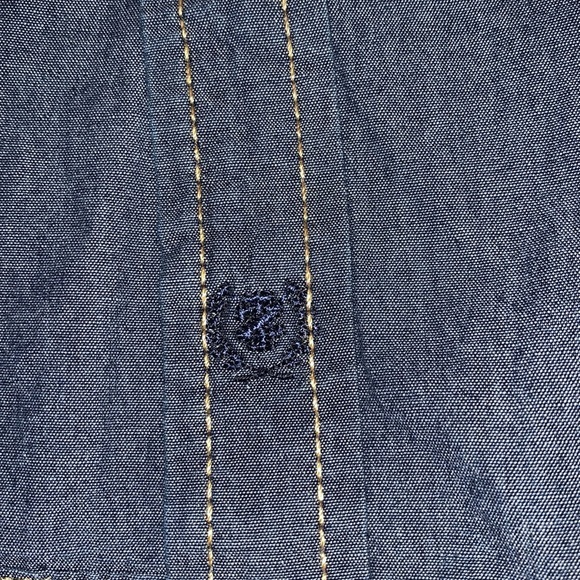 Izod L blue chambray long sleeve snap front shirt - Picture 14 of 16